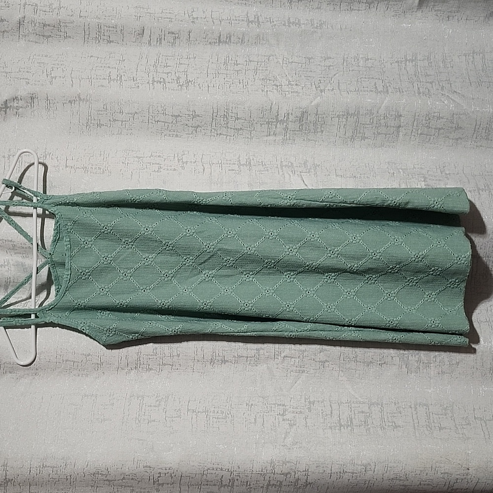 Green Sleeveless Dress
